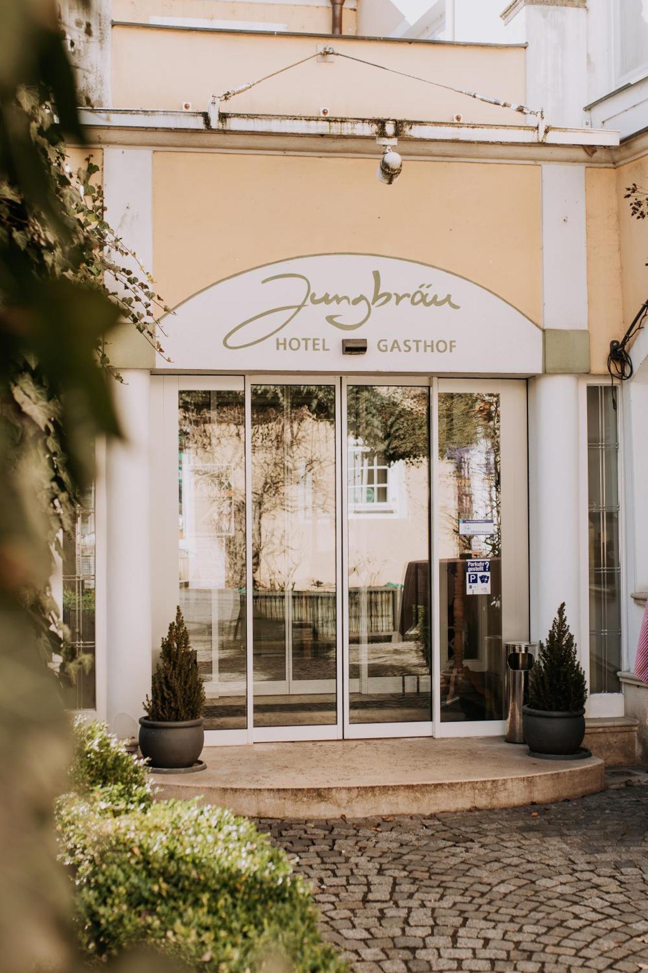 Hotel Jungbraeu アーベンスベルク エクステリア 写真